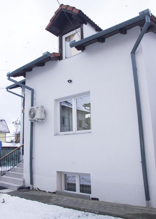 Adi&Nicol Hotel Sibiu Exterior photo